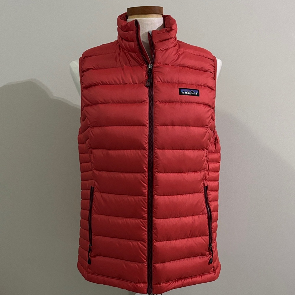 Patagonia Women’s Down Sweater Vibrant Red Puffer Vest